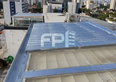 impermeabilização com manta alumínio em telhado
